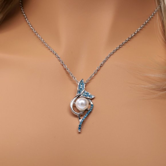 Mermaid tale necklace with silver chain and lobster clasp. - Picture 3 of 3